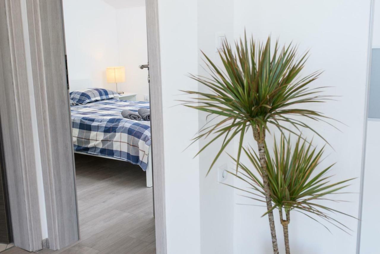 Beach Apartment Marina Exterior foto