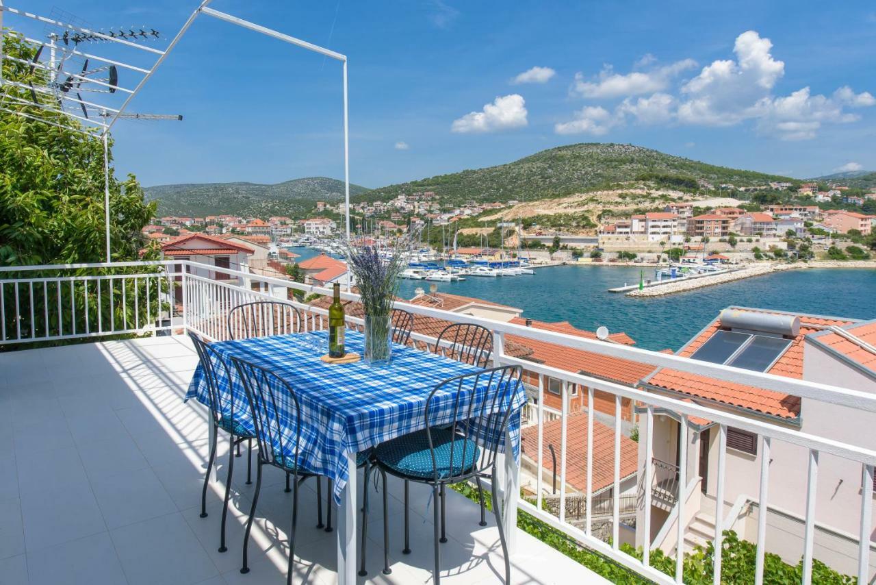 Beach Apartment Marina Exterior foto